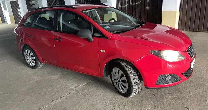 Seat Ibiza cena 17000 przebieg: 161887, rok produkcji 2010 z Tarnów małe 137